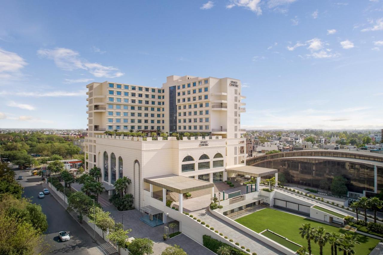 Hyatt Centric Janakpuri New Delhi Hotel Exterior photo