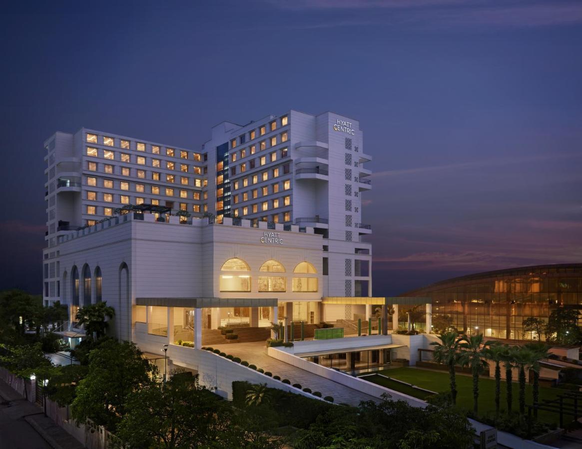 Hyatt Centric Janakpuri New Delhi Hotel Exterior photo